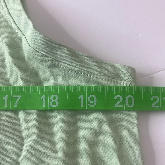 Life is Good Muscle Tank Top Classic My Therapist has Whiskers Green Large - Picture 10 of 12